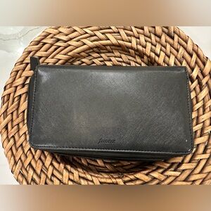 filoFAX Black Leather Wallet